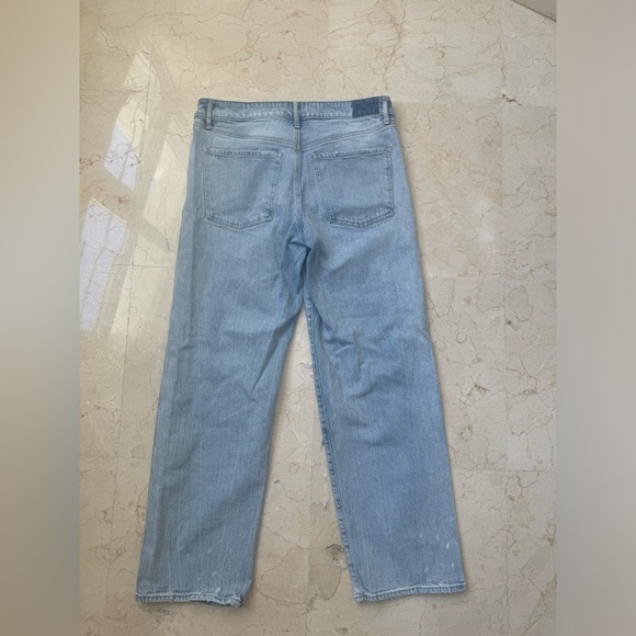 Straight Jeans - Picture 2 of 4